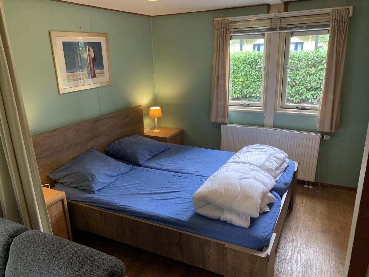 Sfeervolle chalet met terras, H14 De Veldkamp, Epe, voor 4 personen Villa Buitenkant foto